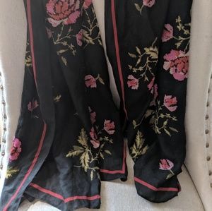 🌹 Red/pink vintage floral oblong scarf/shawl
